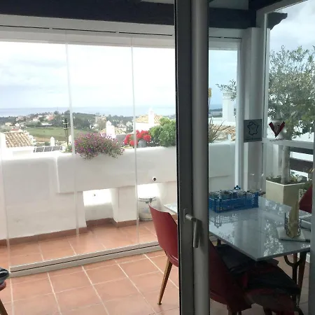 Calle Borghese - 2 Apartment *
